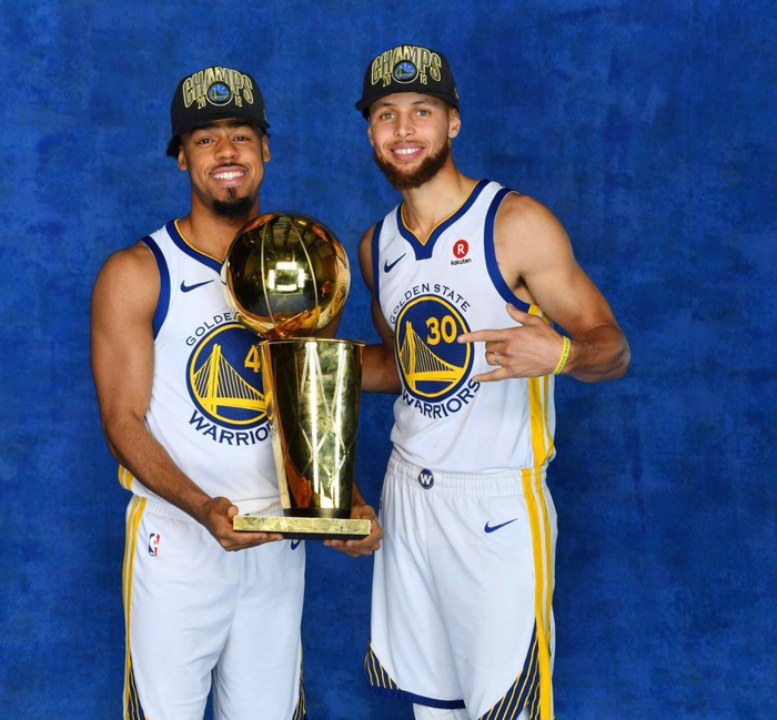 齐沃：“我不在意这场比赛的结果，我在意大家的态度...（齐沃：胜负其次，态度为先）