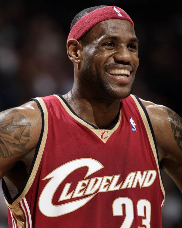 记者：阴阳合同新政很好但执行起来很难，因为取证太难了（记者称阴阳合同新规方向正确但执行难，症结在取证困难）