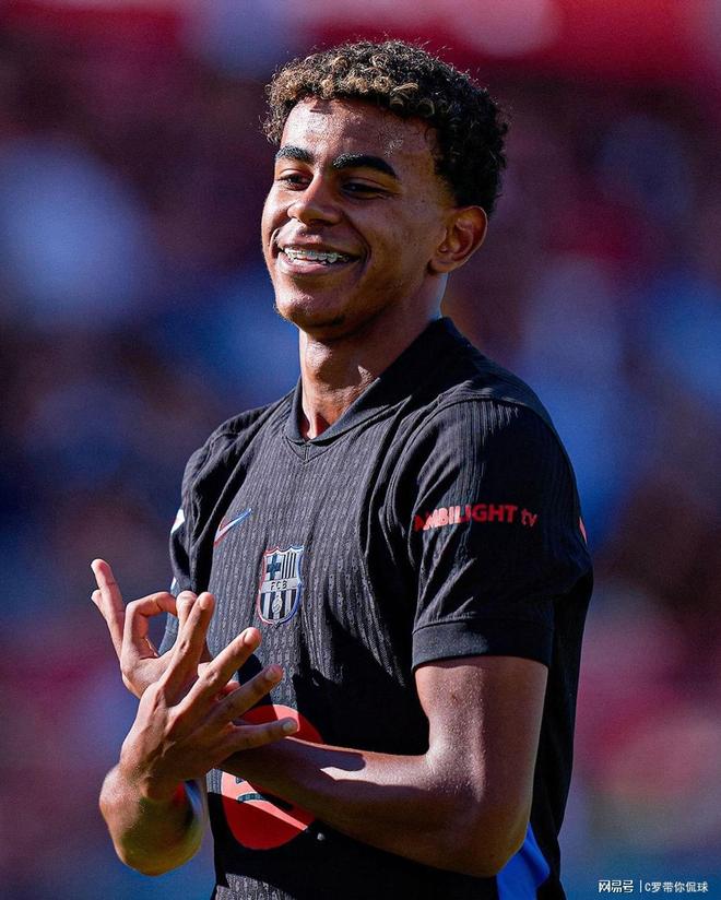 中超：山东泰山客场2-0完胜青岛队（中超：山东泰山客场2-0击退青岛队）