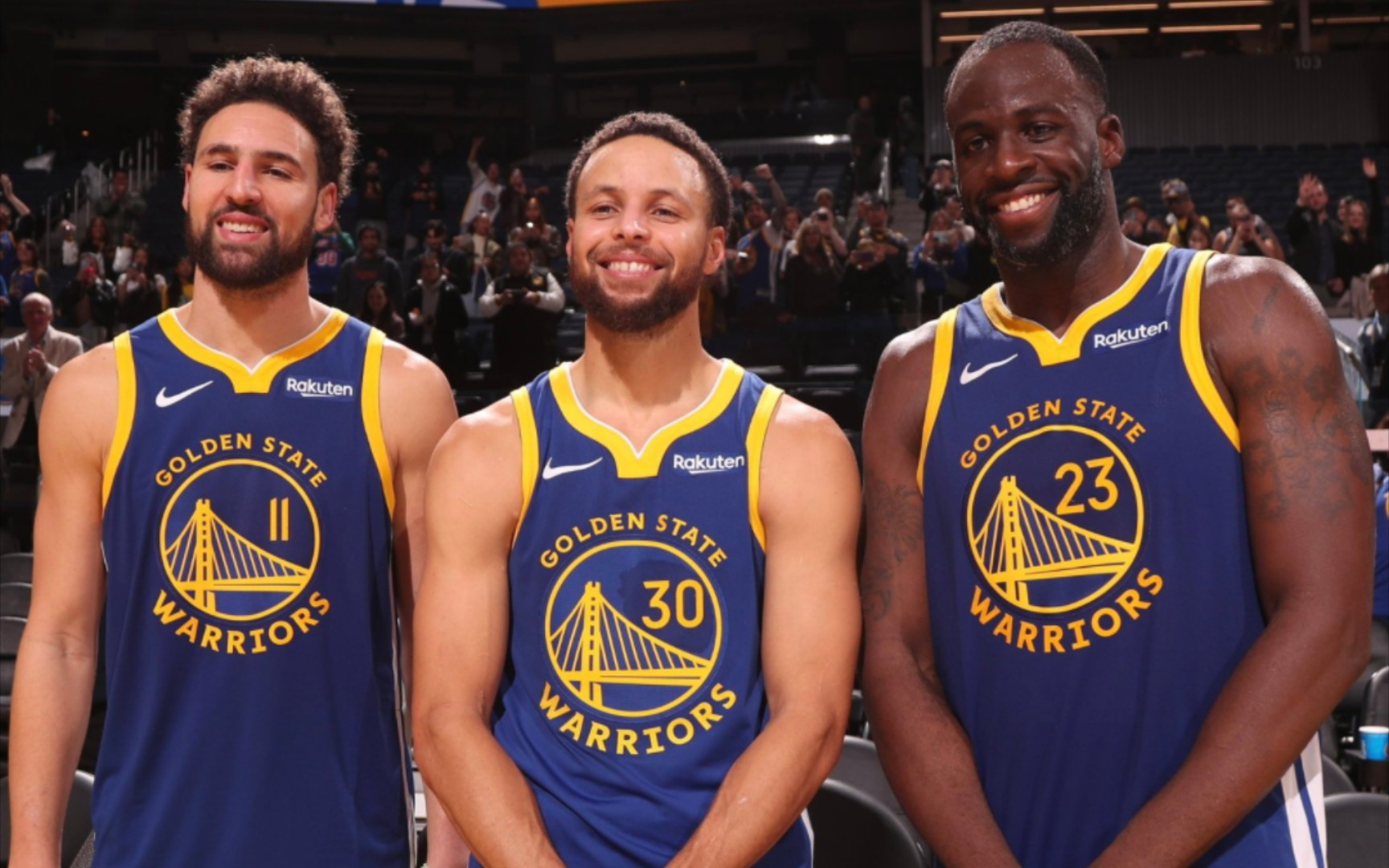 绿茵上的精准艺术：高尔夫运动的优雅与坚守（果岭间的精确之美：高尔夫的优雅与执着）