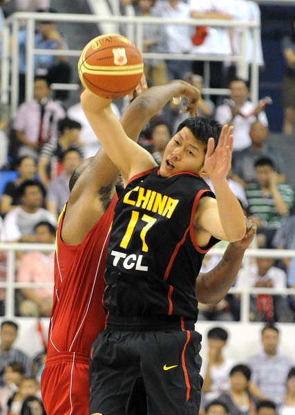 地上足球：不敌切尔西坐实西甲真实水平巴萨输球不是战术问题（地上足球：败给切尔西映照西甲成色，巴萨输球并非战术之过）