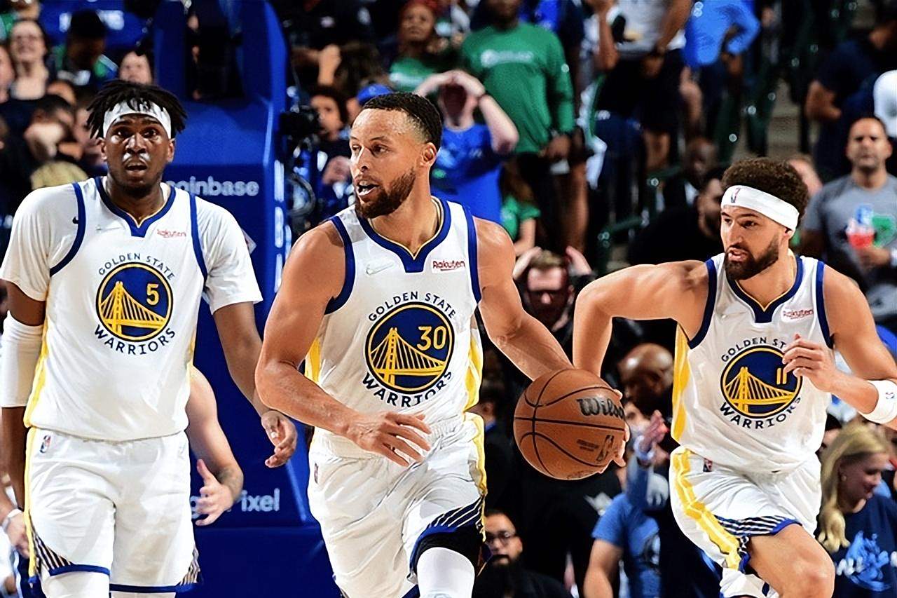 原声看火箭湖人冲突!戴维森故意冲撞克勒贝尔双方垃圾时间险些冲突（原声直击火箭对湖人摩擦：戴维森疑似故意撞倒克勒贝尔，垃圾时间险酿冲突）