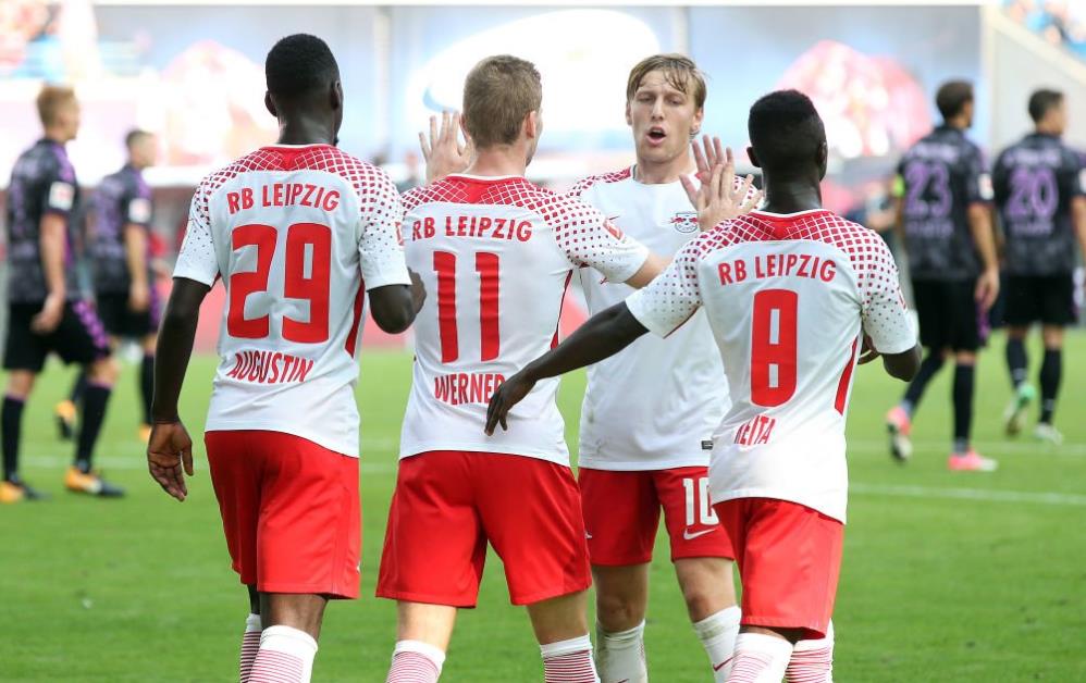 塞尔吉尼奥谈外号“塞鸟”：我像鸟一样，带着大家飞（塞尔吉尼奥谈“塞鸟”：像鸟般振翅，带队飞翔）