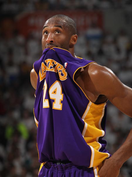 NBA球员交易动态及球队影响（NBA交易动向：球员流动与球队影响）