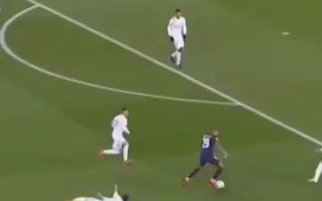 足球国足新星连续两轮破门，迅速走红（国足小将两轮连破门，人气飙升）