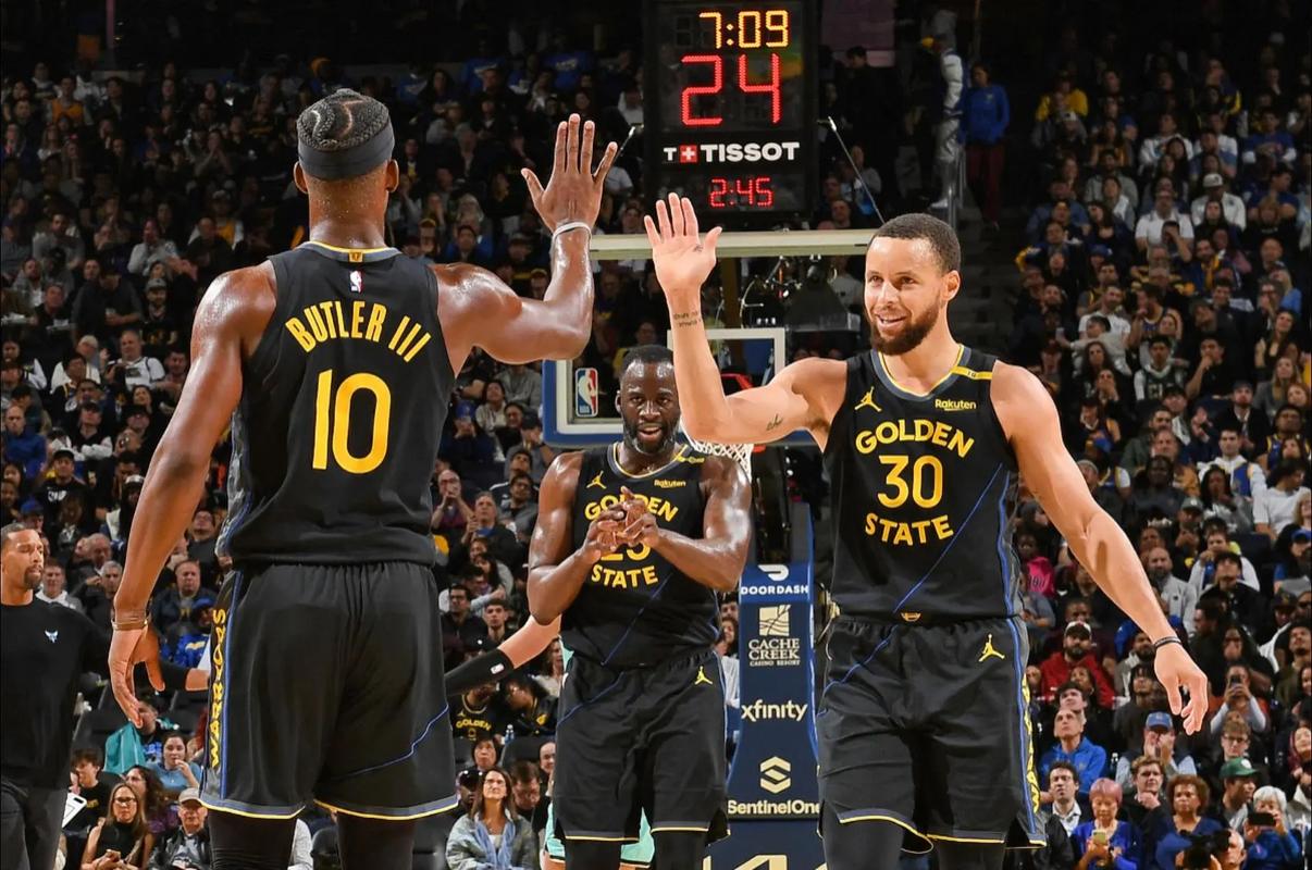 英超-维拉0-2阿森纳：仇人相见，塔子哥要复仇｜前瞻（英超前瞻：维拉0-2阿森纳，旧怨再起，塔子哥誓要复仇）