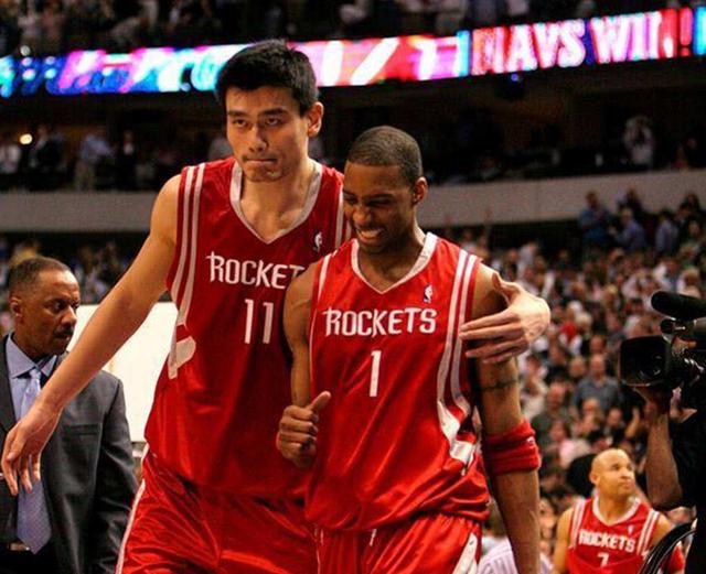 英超-热刺1-2不敌富勒姆，主队开场6分钟连丢两球陷被动（英超：热刺1-2负富勒姆，主场6分钟连丢两球早陷被动）