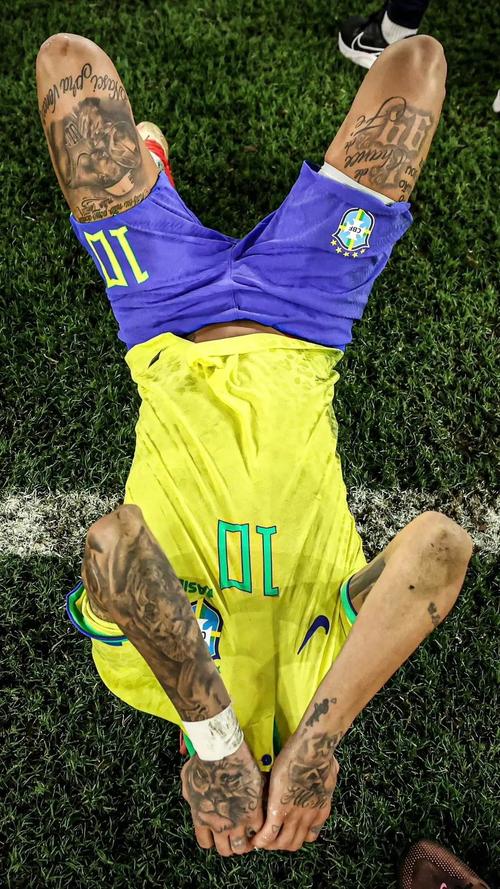 官方：19岁切尔西小将利奥-卡斯尔戴恩租借加盟哈德斯菲尔德（官宣：切尔西19岁新星利奥-卡斯尔戴恩租借赴哈德斯菲尔德）