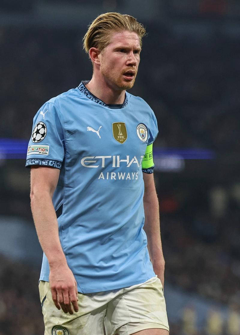 随海港夺冠，亚历斯祖成为首位夺得中超冠军的中国香港球员（海港夺冠，亚历斯祖成中超首位香港籍冠军球员）