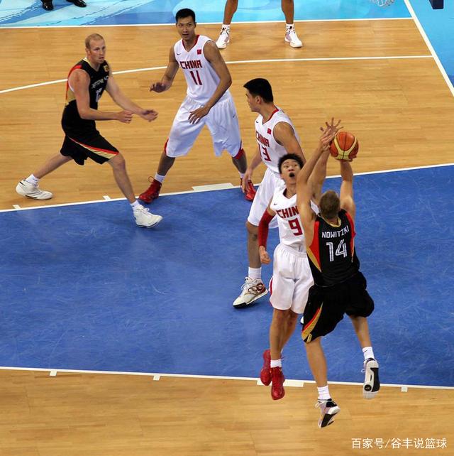 科尔：我们很多人的状态比较接近，所以不太可能建立固定首发（科尔：队内球员状态接近，暂难确定固定首发阵容）