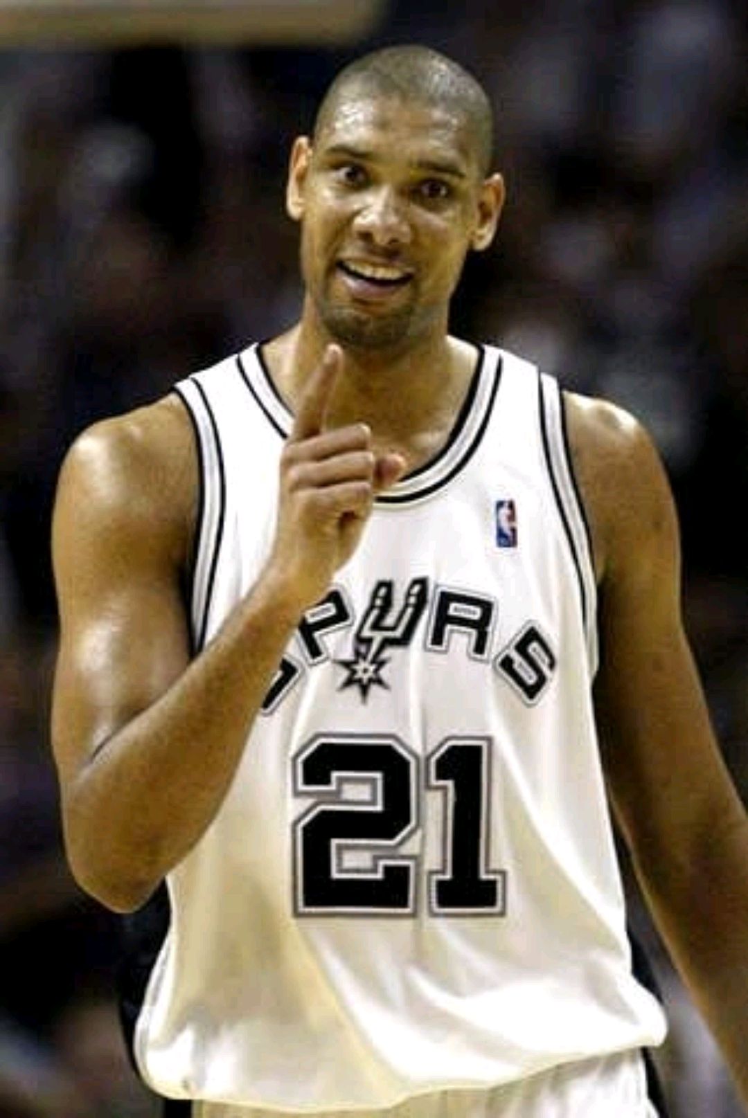 铁人！德里赫特成曼联本赛季唯一全勤球员（曼联本季唯一全勤，德里赫特化身铁人）