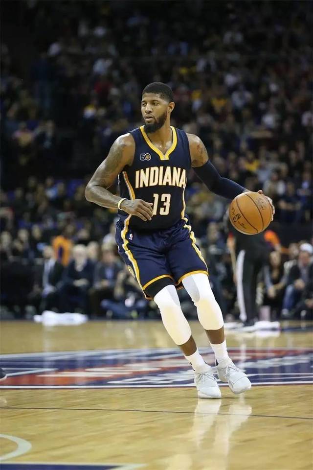 足球欧冠淘汰赛再次出现争议红牌（欧冠淘汰赛再现红牌争议）