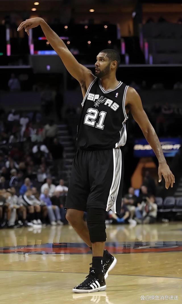 记者：阿贾克斯正接触前狼堡主帅西莫尼斯，视为海廷加继任者（记者：阿贾克斯洽谈前狼堡主帅西莫尼斯，拟任海廷加接班人）