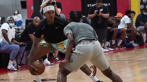 弗里克：加西亚是一号门将且暂无更换打算，拉什福德非常职业（弗里克：加西亚稳居一号门将暂无更换计划，拉什福德职业态度出色）