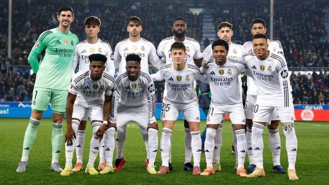 队报：纽约市长是阿森纳铁杆球迷，枪手旧将沙马赫给他送球衣（队报：纽约市长是阿森纳死忠，前枪手沙马赫赠其球衣）