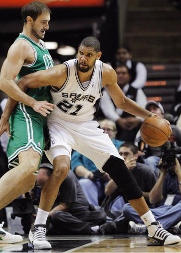 帕福斯主帅：我们跟不上尤文的节奏；希望踢切尔西时能拿积分（帕福斯主帅直言难追尤文节奏，期待对阵切尔西抢分）