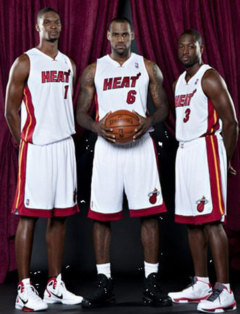 阿贾·威尔逊：阿德巴约训练中用NBA强度防守，有时我会急（阿贾·威尔逊：阿德巴约训练防守强度堪比NBA，我有时会心急）