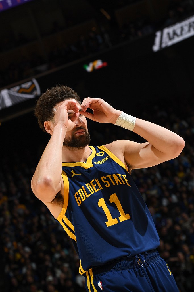 官方：贝西克塔斯声明炮轰裁判，敦促足协尽快处罚黑哨（贝西克塔斯官方发声抨击裁判，催促足协尽快惩处黑哨）